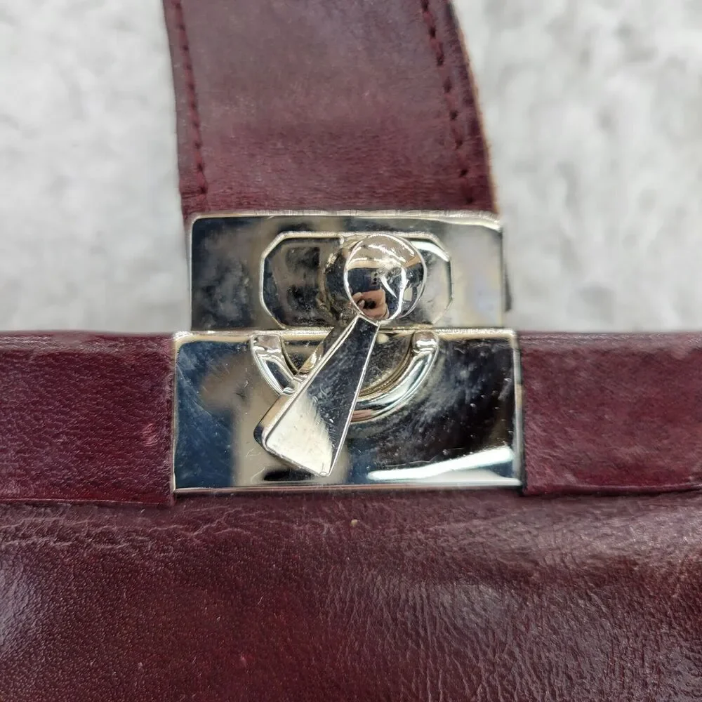 Vintage Dolce & Gabbana Leather Turnlock Frame Purse Burgundy‎ Authenticated - Picture 13 of 13